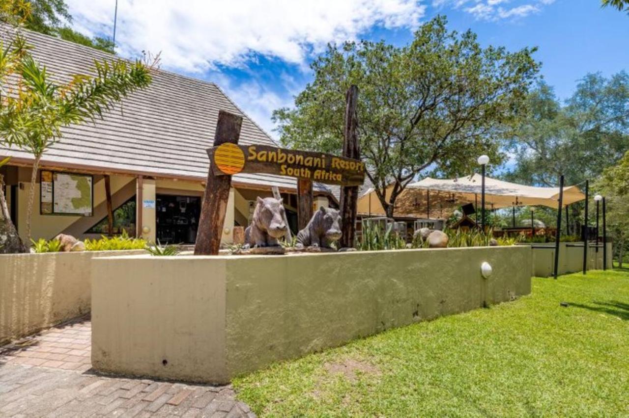 Sanbonani Hotel Hazyview Bagian luar foto