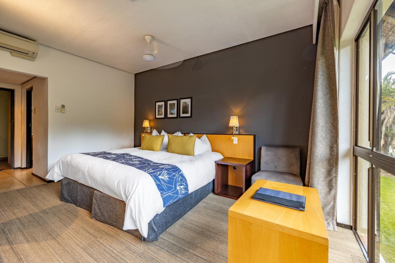 Sanbonani Hotel Hazyview Bagian luar foto